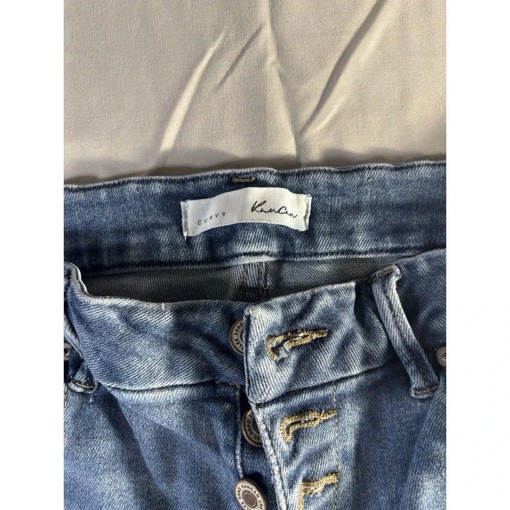 KanCan Curvy Women's Distressed Button‎ Fly Crop Skinny Jeans Raw Hem 11/29